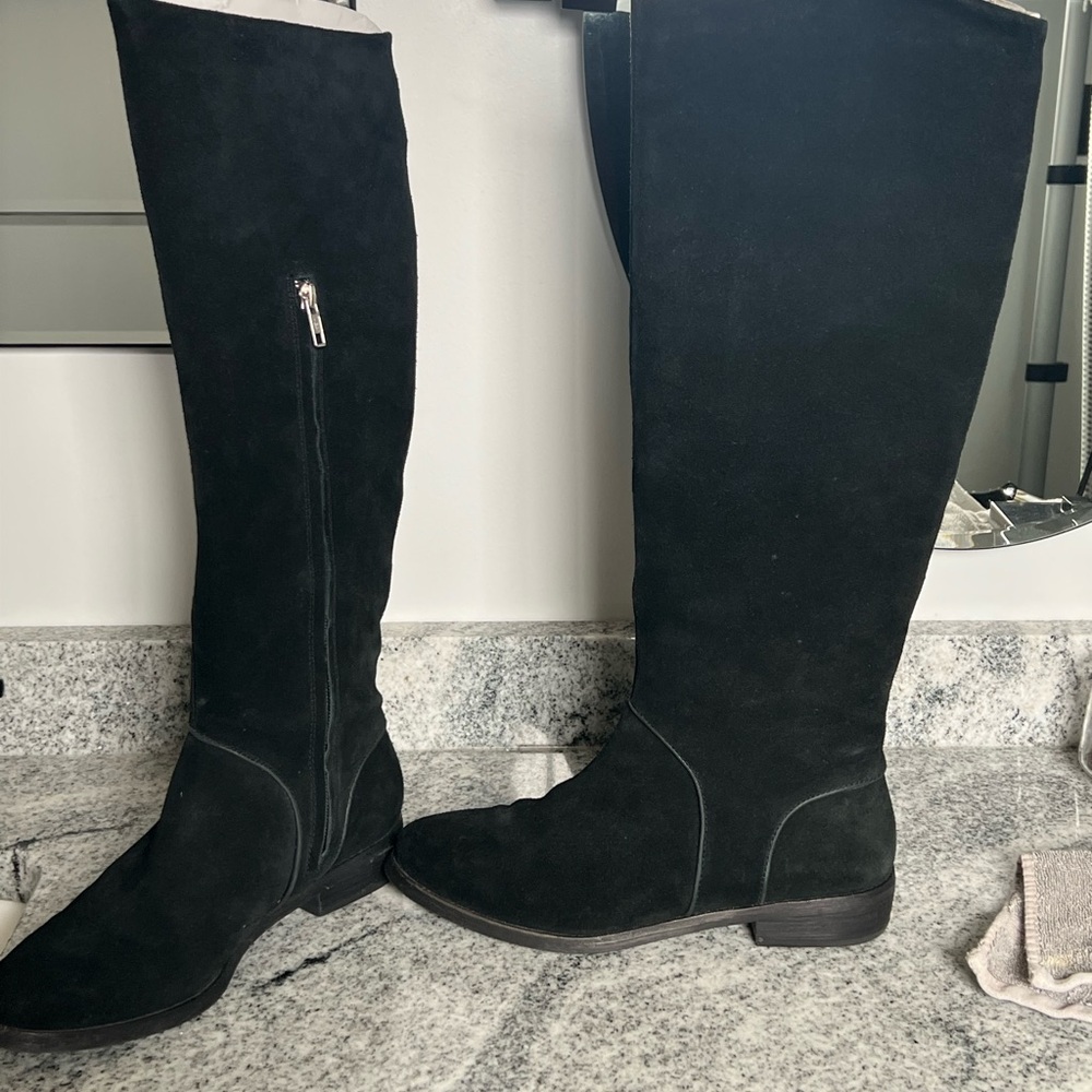 Ugg suede black tall boots - Picture 2 of 4